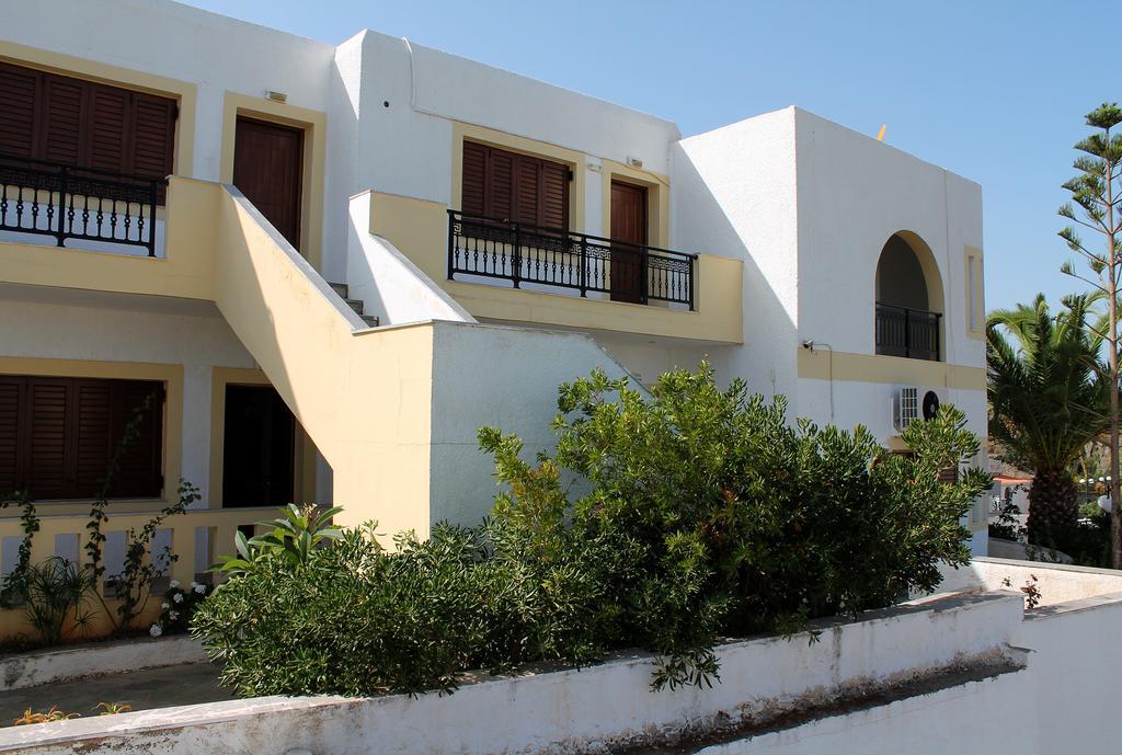 Flamingo Apartments Palekastro Luaran gambar