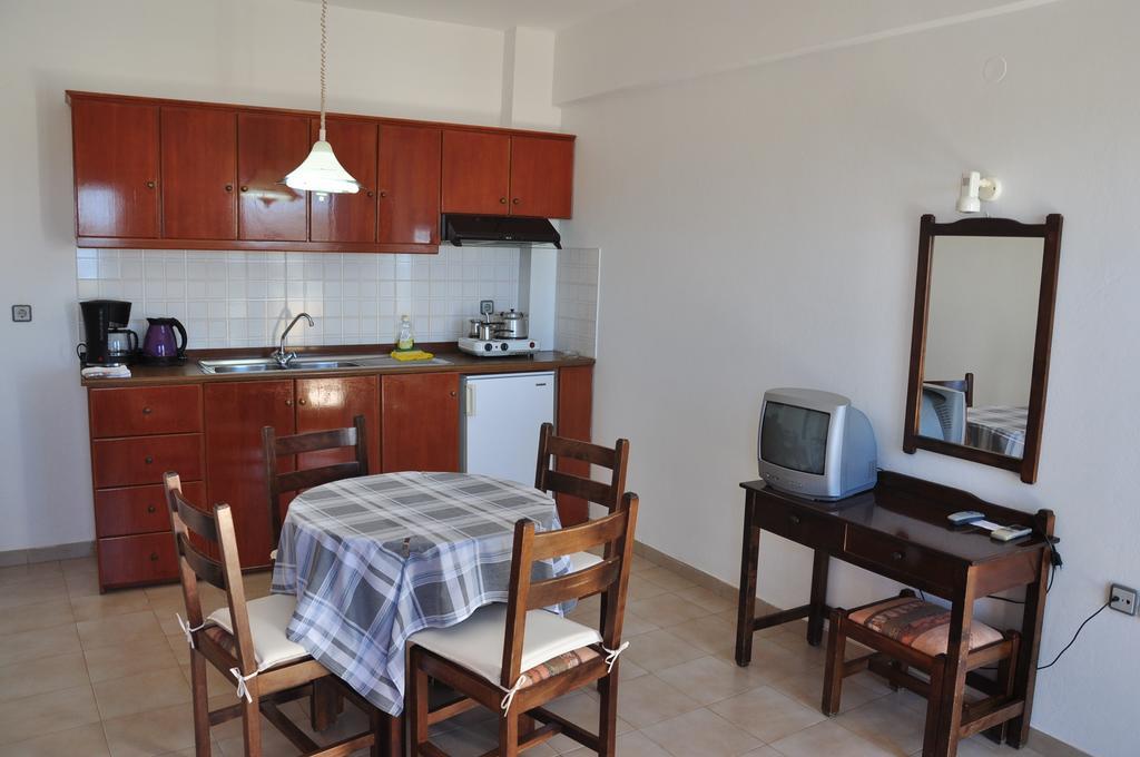 Flamingo Apartments Palekastro Luaran gambar