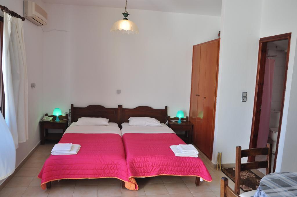 Flamingo Apartments Palekastro Luaran gambar