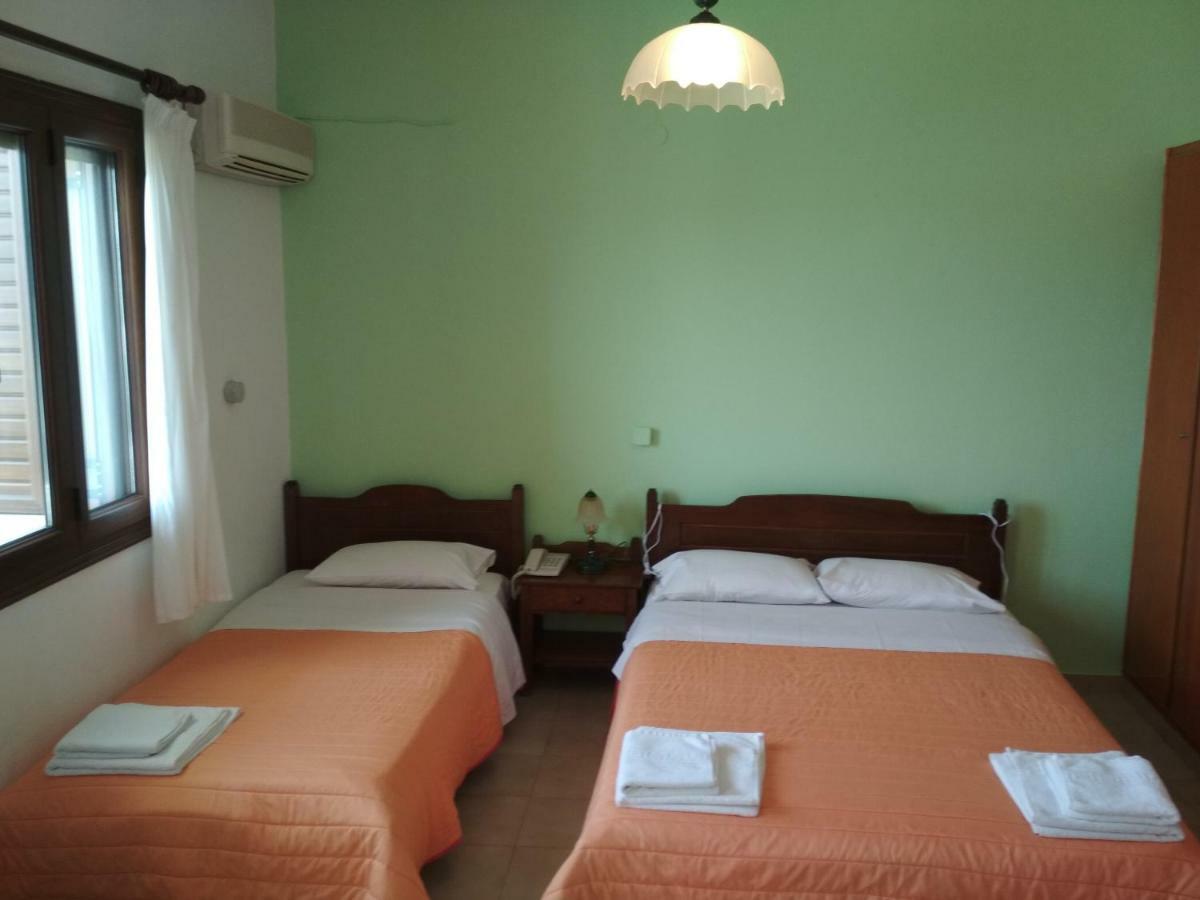 Flamingo Apartments Palekastro Luaran gambar